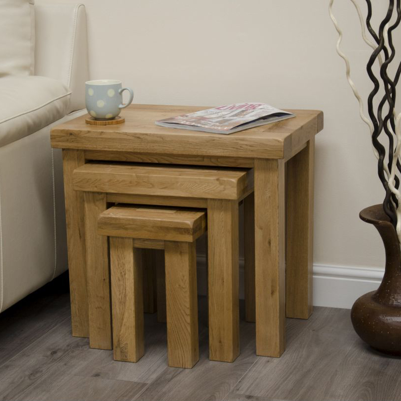 Deluxe Solid Oak Nest of 3 Tables