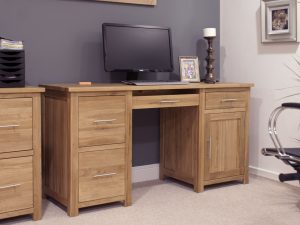 Why Oak Furniture is Ideal for UK Home Offices 1 Why Oak Furniture is Ideal for UK Home Offices
