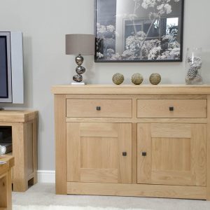 RG9_2DSB Bordeaux Oak 2 Door 2 Drawer Sideboard - Roomset