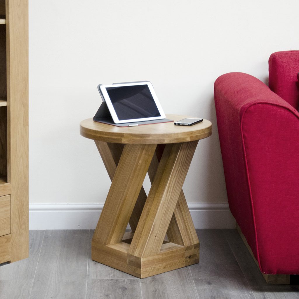 Z Solid Oak Round 4 Leg Lamp Table 1 Z Solid Oak Round 4 Leg Lamp Table