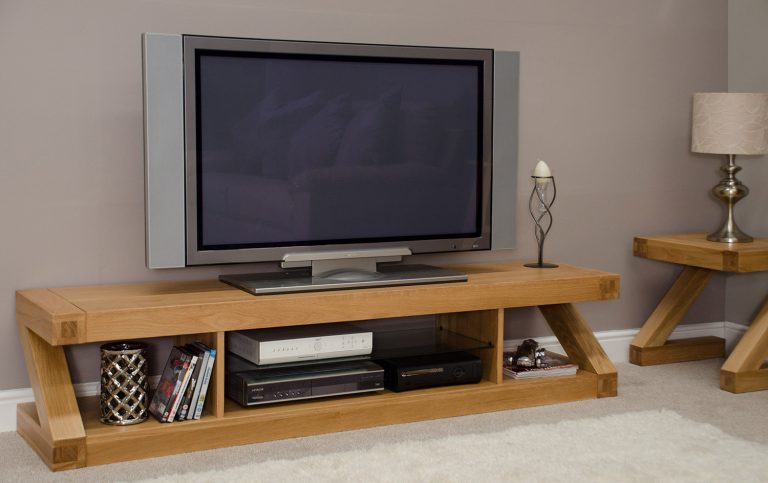 Z Solid Oak Large Plasma TV Unit