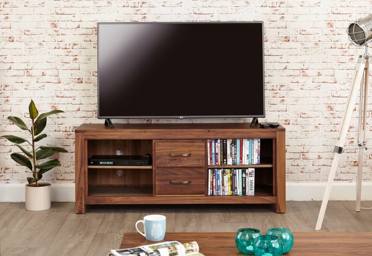 Baumhaus Mayan Walnut Low Widescreen TV Cabinet