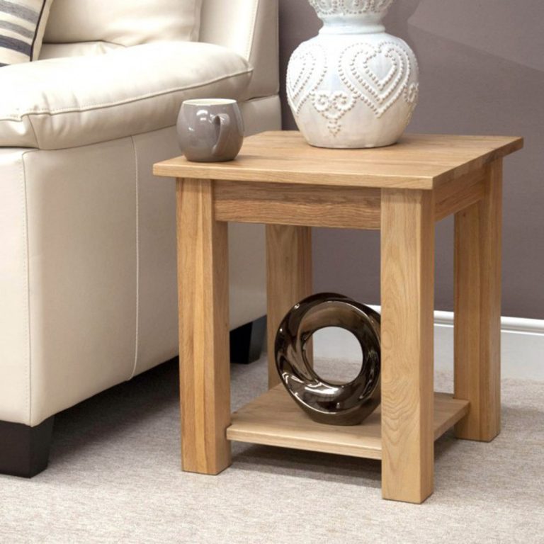 Homestyle Opus Solid Oak Lyon Lamp Table with Shelf